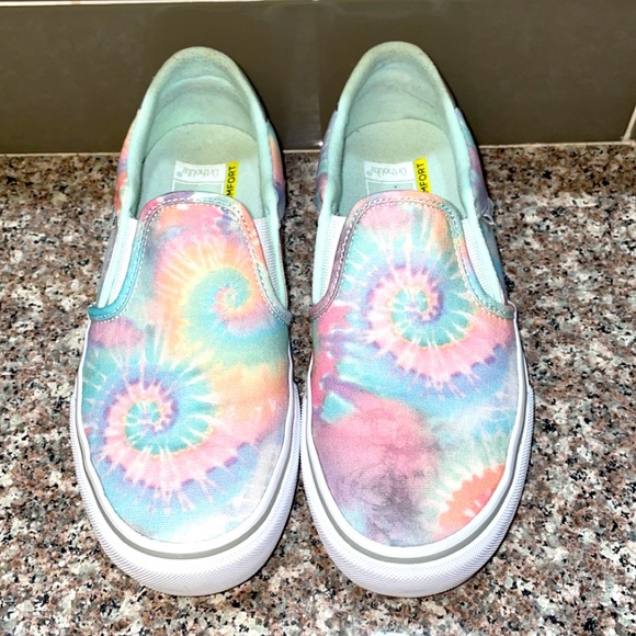🛹VANS TIE DYE SLIP ON SHOES - Picture 2 of 5